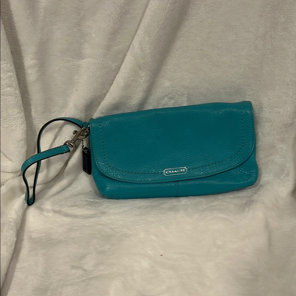 Coach Campbell Pebble Wristlet